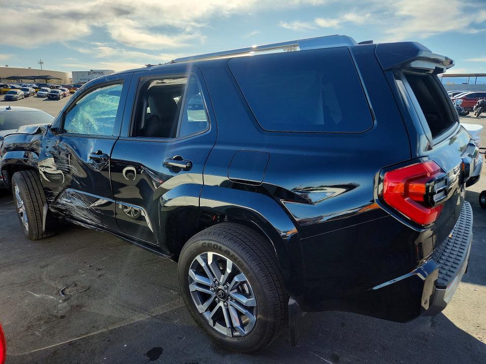 Продажа на аукционе авто 2026 Toyota 4runner, vin: JTEVA5BR3T5083132, номер лота: 79786635