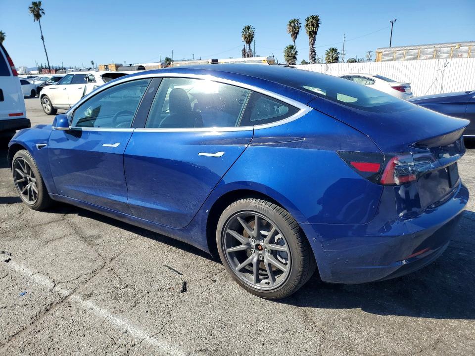 78379605 :رقم المزاد ، 5YJ3E1EA8KF340216 vin ، 2019 Tesla Model 3 مزاد بيع