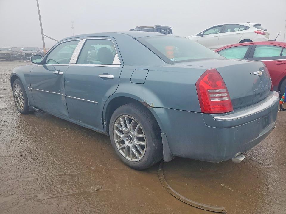 42042596 :رقم المزاد ، 2C3AA63H65H615830 vin ، 2005 Chrysler 300c مزاد بيع