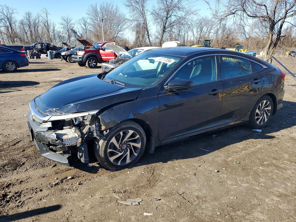 Продаж на аукціоні авто 2018 Honda Civic, vin: 2HGFC2F75JH598960, номер лоту: 41717096