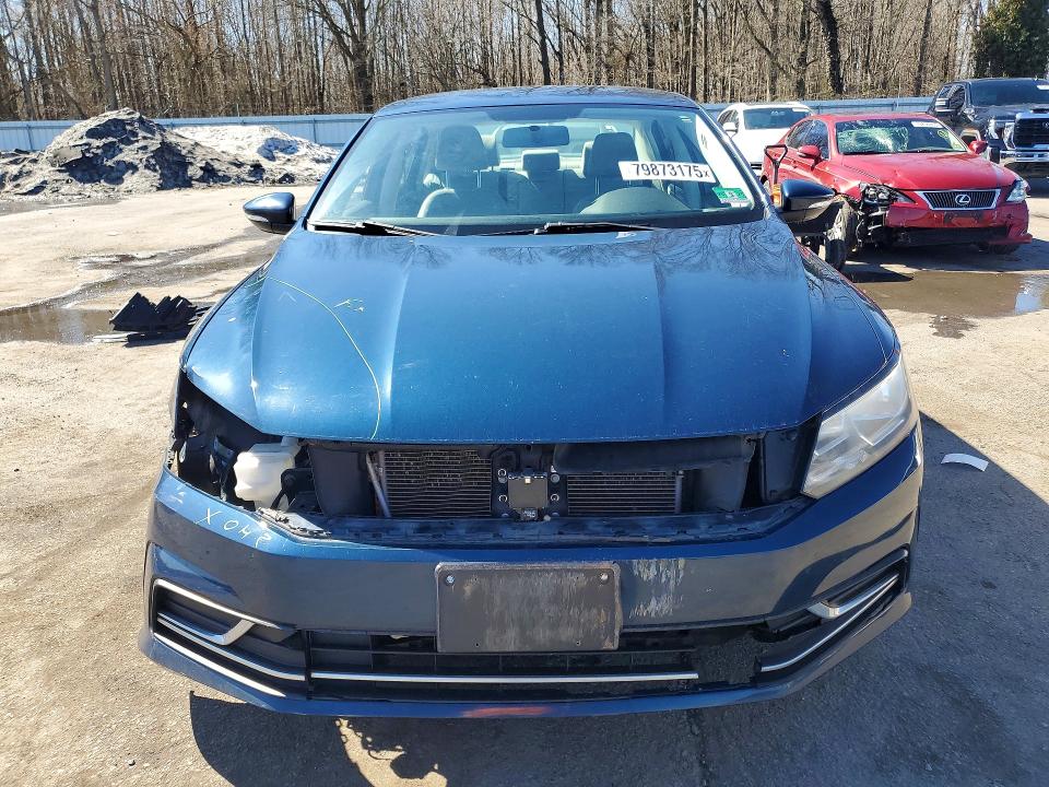 2018 Volkswagen Passat მანქანა იყიდება აუქციონზე, vin: 1VWAA7A37JC016616, აუქციონის ნომერი: 79873175