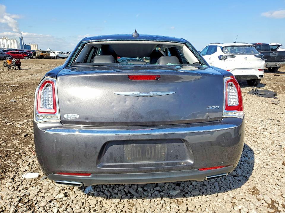 Продажа на аукционе авто 2015 Chrysler 300, vin: 2C3CCAAG4FH882272, номер лота: 48056226