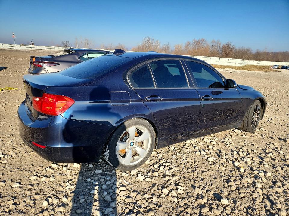 2014 Bmw 328 მანქანა იყიდება აუქციონზე, vin: WBA3B3C52EJ980989, აუქციონის ნომერი: 79492195