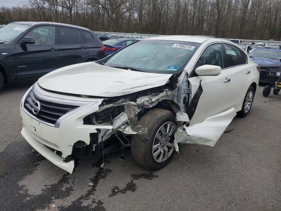 2015 Nissan Altima მანქანა იყიდება აუქციონზე, vin: 1N4AL3AP9FC469125, აუქციონის ნომერი: 47900226