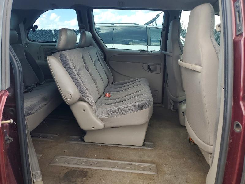 41713116 :رقم المزاد ، 1C4GJ25B82B593292 vin ، 2002 Chrysler Voyager مزاد بيع