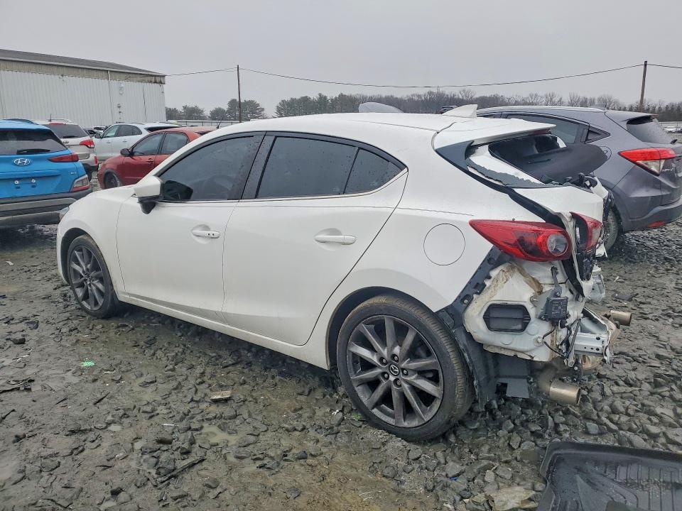 Продаж на аукціоні авто 2018 Mazda 3, vin: 3MZBN1M31JM257068, номер лоту: 79651305