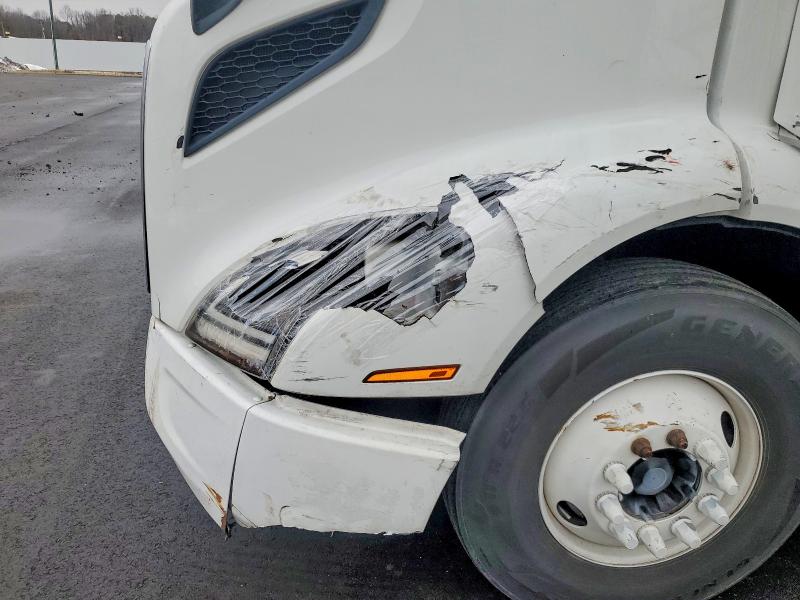 2019 Volvo Vnr მანქანა იყიდება აუქციონზე, vin: 4V4W19DF4KN217894, აუქციონის ნომერი: 79579445