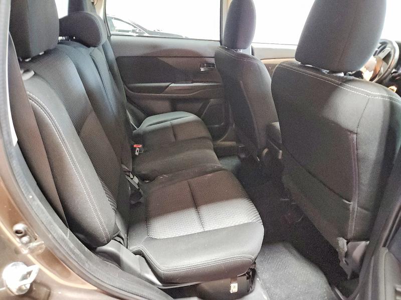 Продаж на аукціоні авто 2017 Mitsubishi Outlander, vin: JA4AZ2A32HZ069725, номер лоту: 46734986