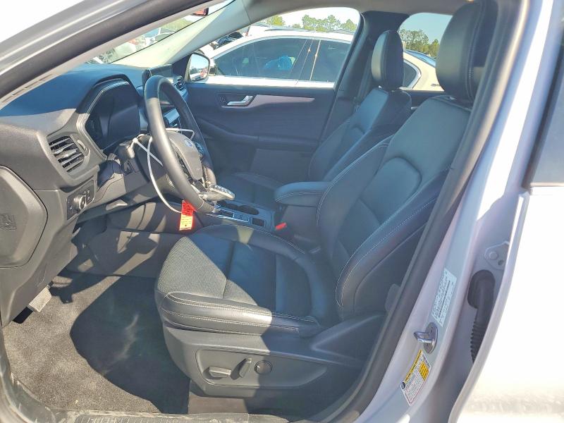 Продажа на аукционе авто 2025 Ford Escape, vin: 1FMCU9JA2SUA52055, номер лота: 46544696