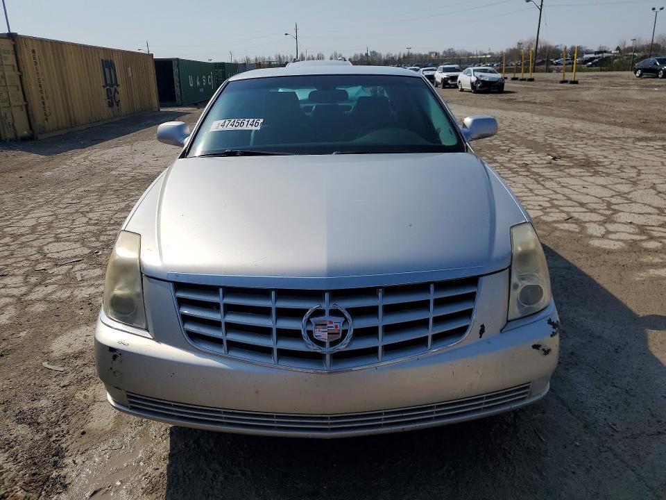 2010 Cadillac Dts მანქანა იყიდება აუქციონზე, vin: 1G6KA5EY3AU123564, აუქციონის ნომერი: 47456146