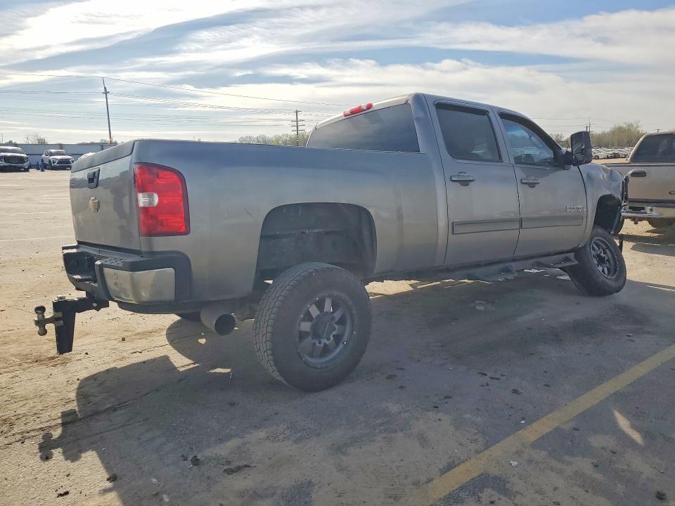 47110486 :رقم المزاد ، 1GCHK63699F175843 vin ، 2009 Chevrolet Silverado مزاد بيع