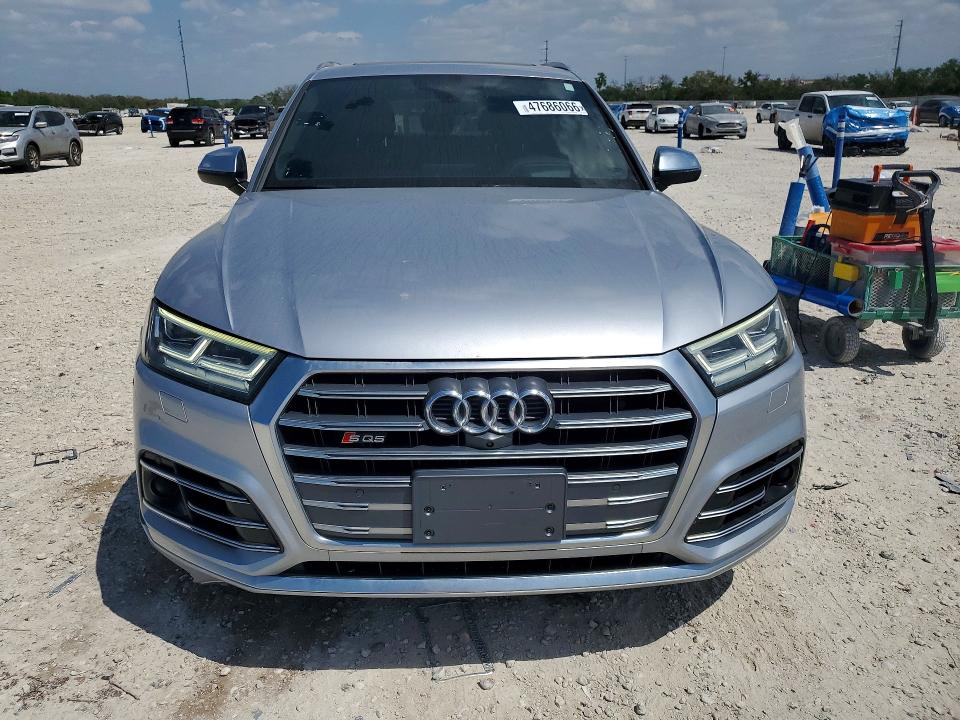 47686066 :رقم المزاد ، WA1C4AFY2J2182224 vin ، 2018 Audi Sq5 مزاد بيع