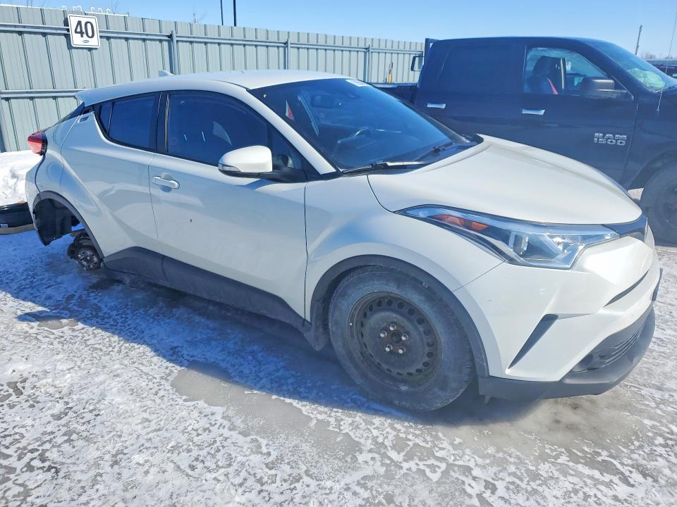 2018 Toyota C-hr მანქანა იყიდება აუქციონზე, vin: NMTKHMBX6JR036789, აუქციონის ნომერი: 78654405