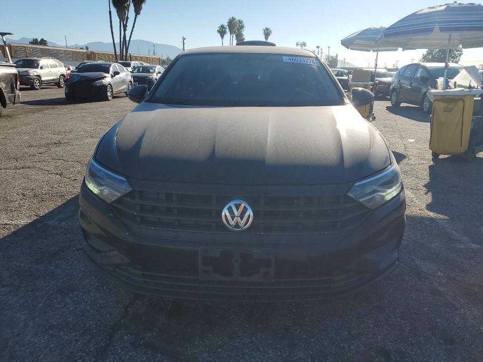 46033776 :رقم المزاد ، 3VWC57BU2MM033069 vin ، 2021 Volkswagen Jetta مزاد بيع