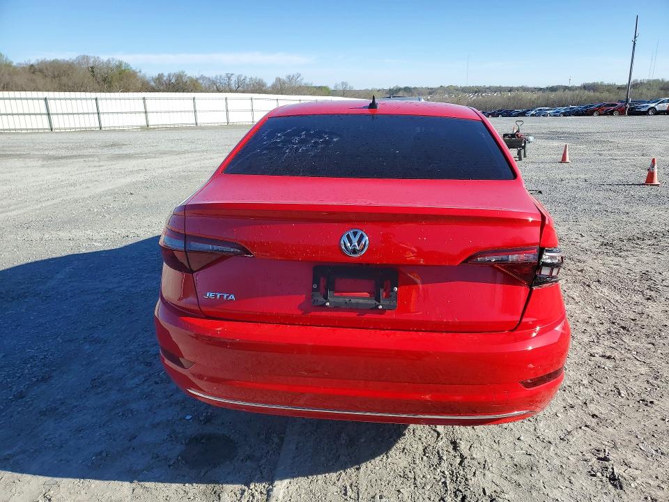 45988426 :رقم المزاد ، 3VWC57BU1MM021639 vin ، 2021 Volkswagen Jetta مزاد بيع