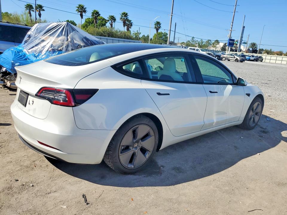 Auction sale of the 2023 Tesla Model 3, vin: 5YJ3E1EA9PF398200, lot number: 41889036