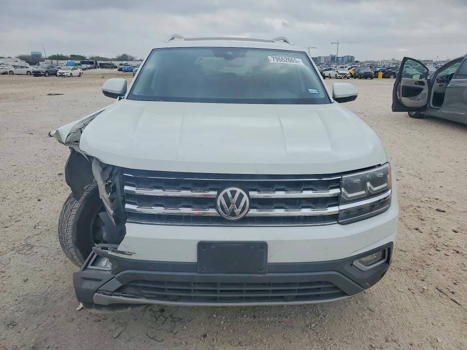 Продажа на аукционе авто 2018 Volkswagen Atlas, vin: 1V2ER2CA2JC504205, номер лота: 79662665
