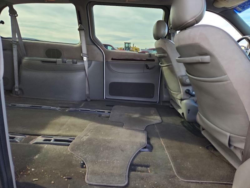 45564986 :رقم المزاد ، 1C4GP64L0YB697283 vin ، 2000 Chrysler Town & Country مزاد بيع