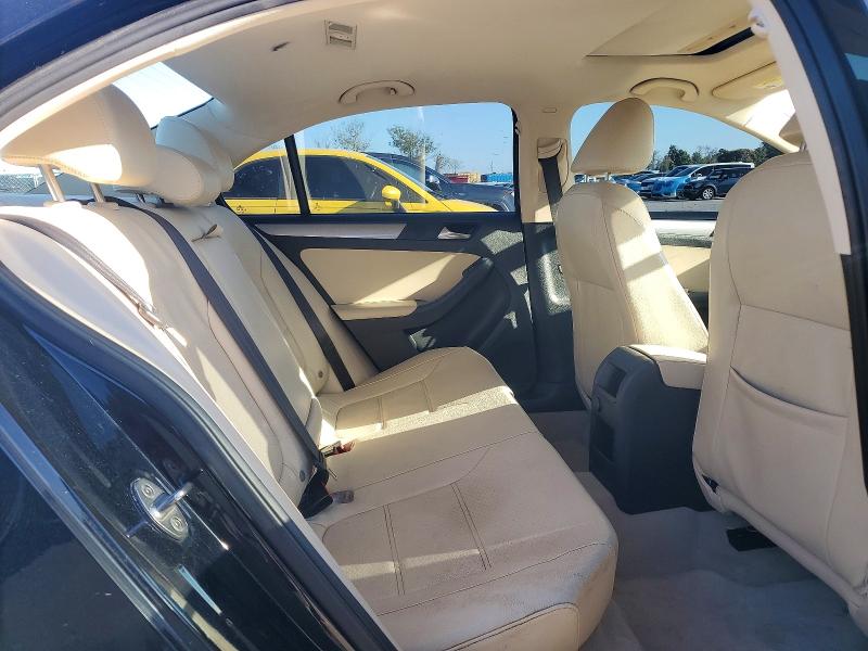 Продажа на аукционе авто 2016 Volkswagen Jetta, vin: 3VWD67AJ6GM389747, номер лота: 46704306