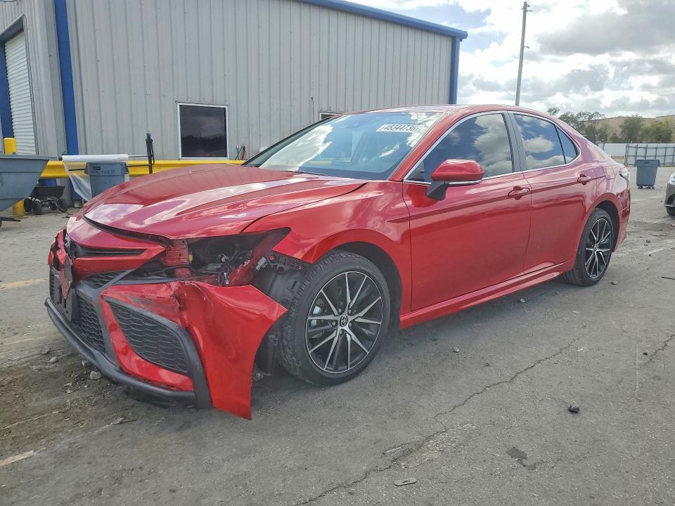 48344736 :رقم المزاد ، 4T1G11AK6PU165308 vin ، 2023 Toyota Camry مزاد بيع