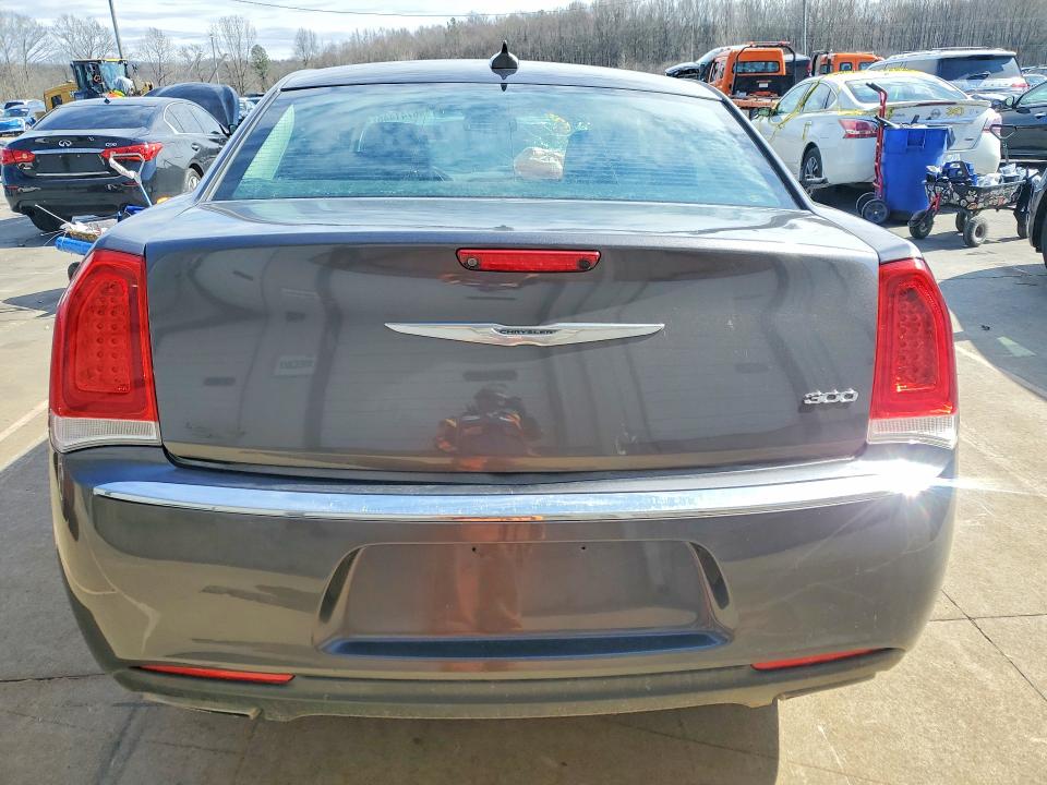 Продаж на аукціоні авто 2015 Chrysler 300, vin: 2C3CCAAG2FH813922, номер лоту: 46741446