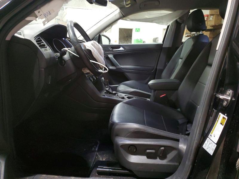 76444335 :رقم المزاد ، 3VV2B7AX1JM198529 vin ، 2018 Volkswagen Tiguan مزاد بيع
