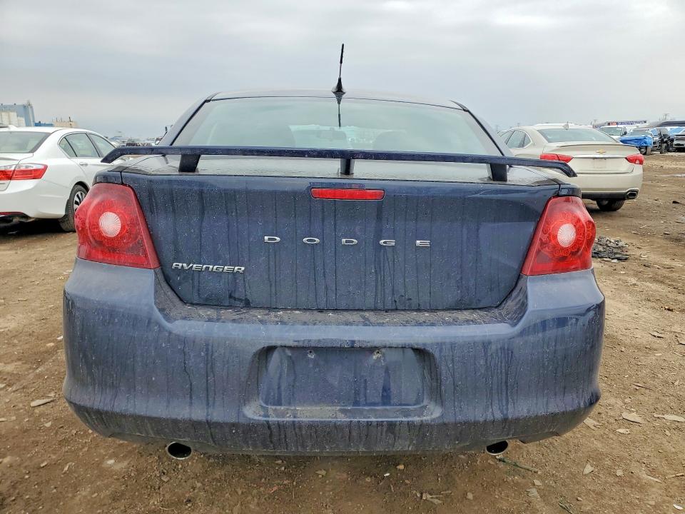 2013 Dodge Avenger მანქანა იყიდება აუქციონზე, vin: 1C3CDZAG1DN581992, აუქციონის ნომერი: 46967476