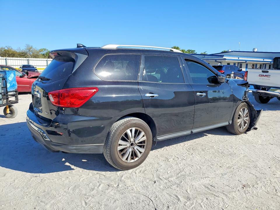 45546106 :رقم المزاد ، 5N1DR2BN0LC577928 vin ، 2020 Nissan Pathfinder مزاد بيع