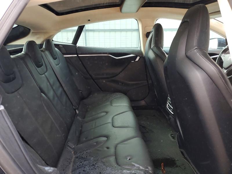2013 Tesla Model S მანქანა იყიდება აუქციონზე, vin: 5YJSA1CG8DFP04863, აუქციონის ნომერი: 77098845