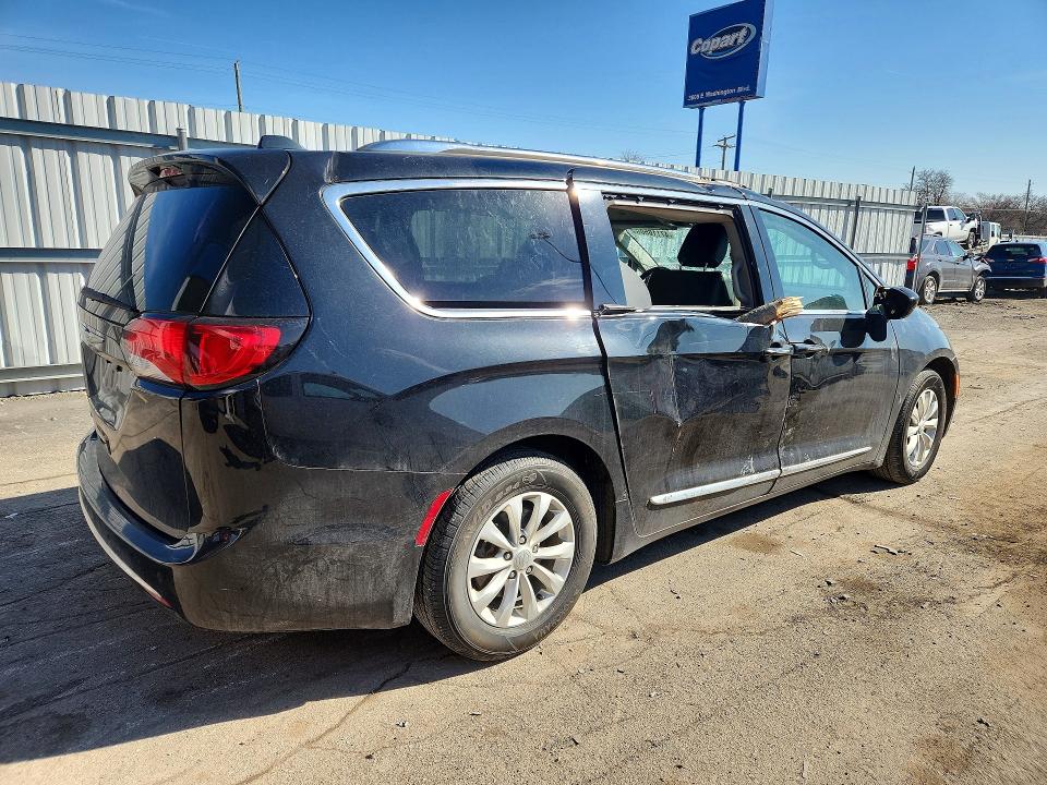 2019 Chrysler Pacifica მანქანა იყიდება აუქციონზე, vin: 2C4RC1BG4KR523416, აუქციონის ნომერი: 47116506