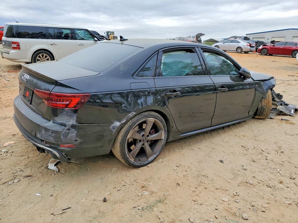 2018 Audi S4 მანქანა იყიდება აუქციონზე, vin: WAUB4AF45JA127252, აუქციონის ნომერი: 47450896