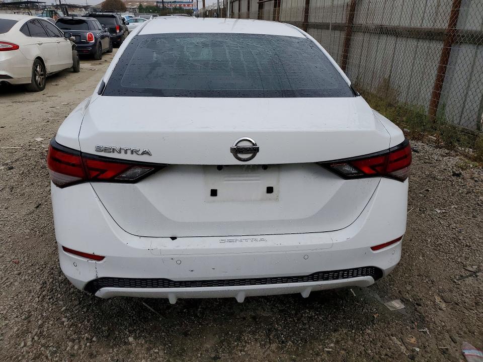 Продаж на аукціоні авто 2022 Nissan Sentra, vin: 3N1AB8BV8NY240712, номер лоту: 47050206