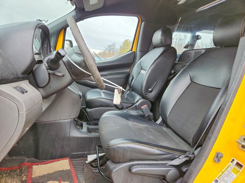 47618866 :رقم المزاد ، 3N8CM0JTXHK707450 vin ، 2017 Nissan Nv200 مزاد بيع