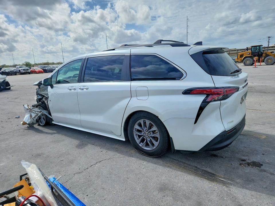 Продаж на аукціоні авто 2022 Toyota Sienna, vin: 5TDYRKEC5NS114278, номер лоту: 45657736