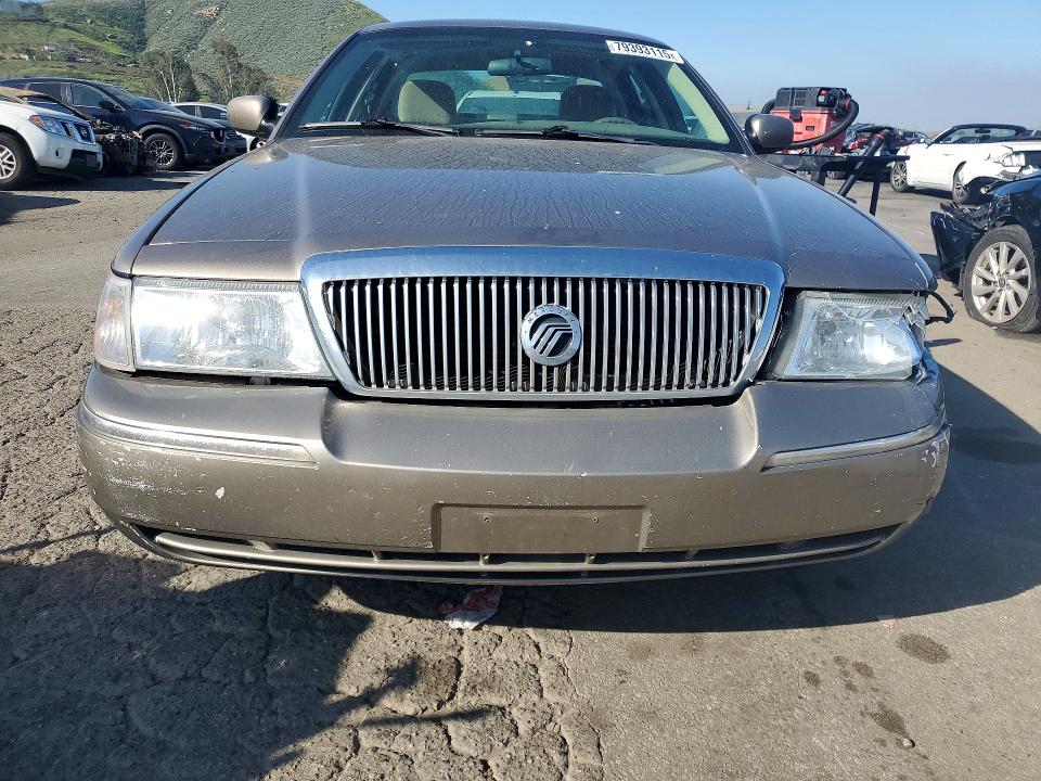 Auction sale of the 2004 Mercury Grand Marquis, vin: 2MEFM74WX4X662549, lot number: 79393115