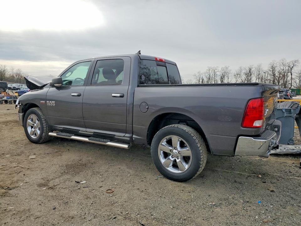 47361846 :رقم المزاد ، 1C6RR7LTXGS112287 vin ، 2016 Ram 1500 مزاد بيع