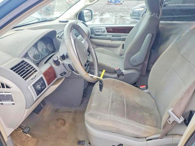 Auction sale of the 2010 Chrysler Town & Country, vin: 2A4RR5D14AR243387, lot number: 41950816