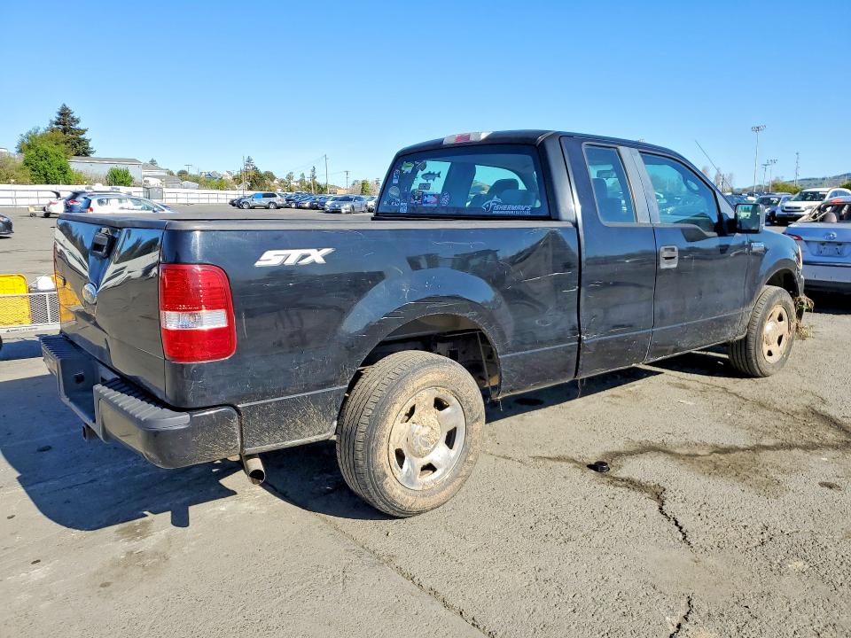 79437615 :رقم المزاد ، 1FTRX12W17NA33368 vin ، 2007 Ford F150 مزاد بيع