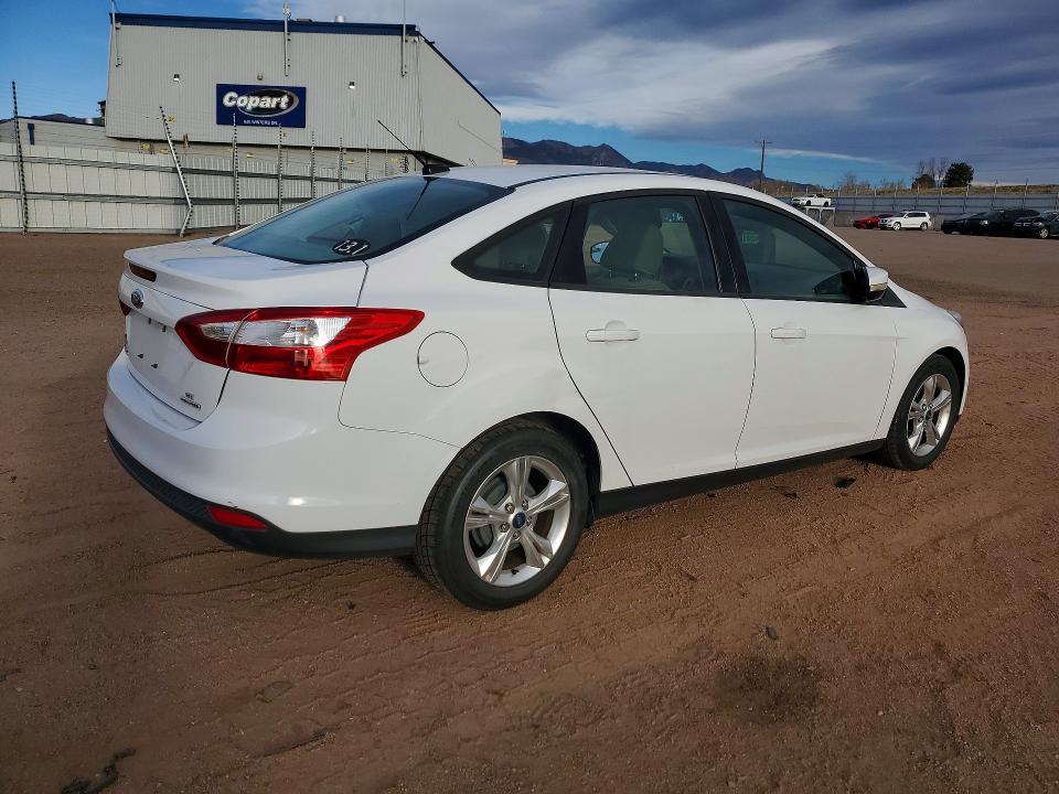 2013 Ford Focus მანქანა იყიდება აუქციონზე, vin: 1FADP3F22DL266024, აუქციონის ნომერი: 45871016