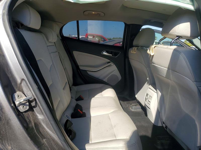 2017 Mercedes-benz Gla მანქანა იყიდება აუქციონზე, vin: WDCTG4EB0HJ294672, აუქციონის ნომერი: 45940206
