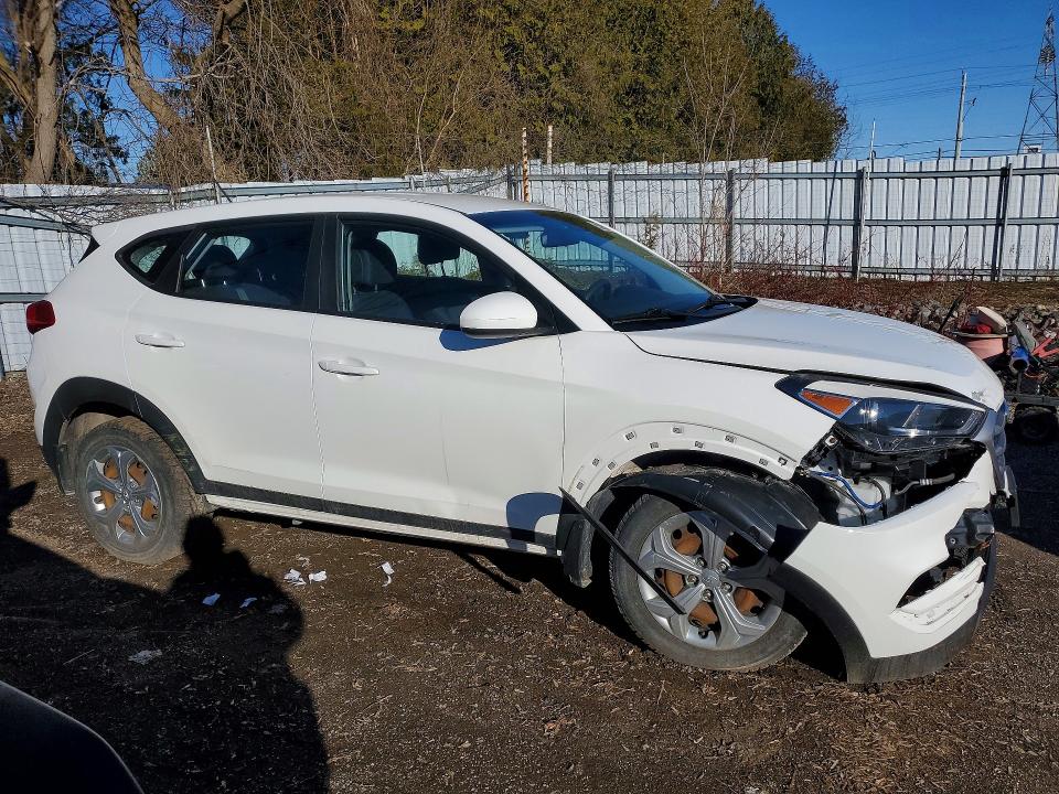 47070056 :رقم المزاد ، KM8J23A49JU822304 vin ، 2018 Hyundai Tucson مزاد بيع