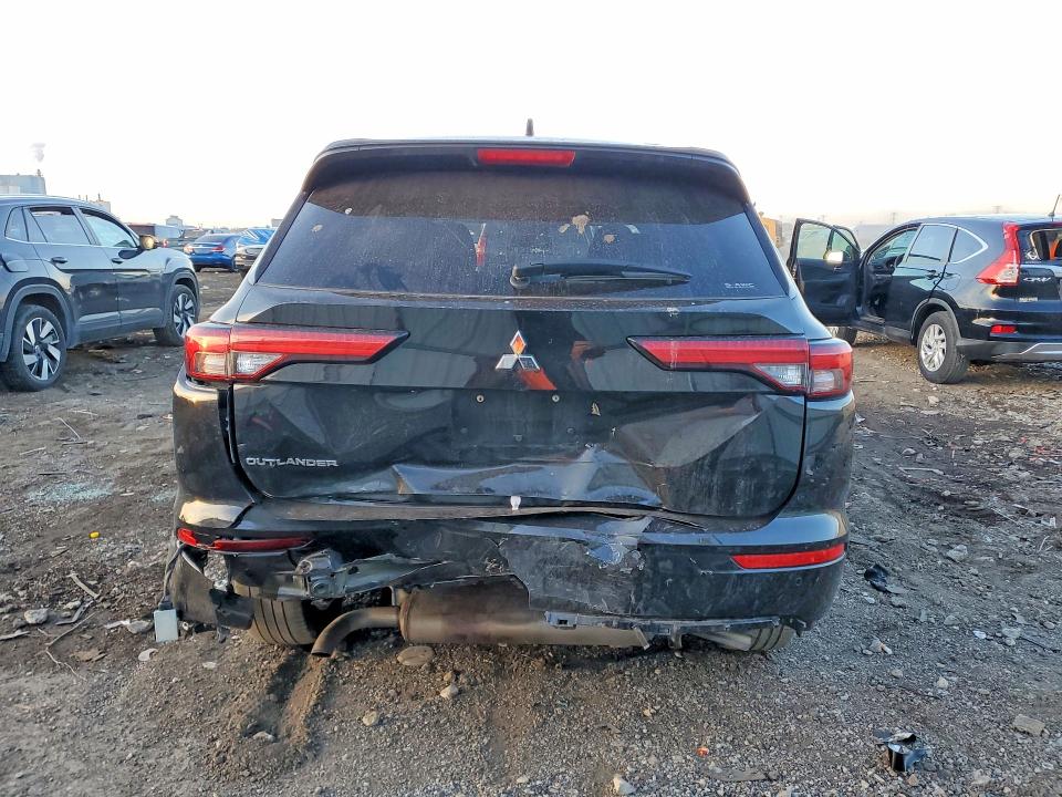 2024 Mitsubishi Outlander მანქანა იყიდება აუქციონზე, vin: JA4J4UA87RZ056394, აუქციონის ნომერი: 46916086