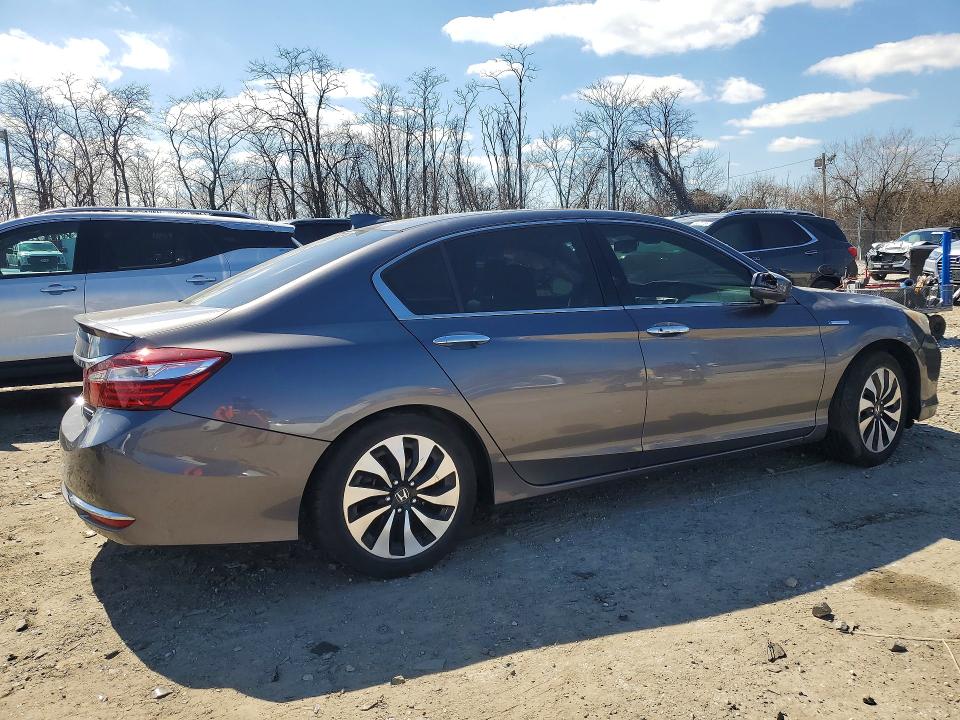 2017 Honda Accord მანქანა იყიდება აუქციონზე, vin: JHMCR6F5XHC020810, აუქციონის ნომერი: 41810186