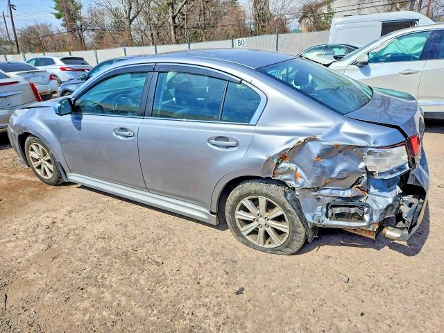 2010 Subaru Legacy მანქანა იყიდება აუქციონზე, vin: 4S3BMBH63A3243156, აუქციონის ნომერი: 46967516