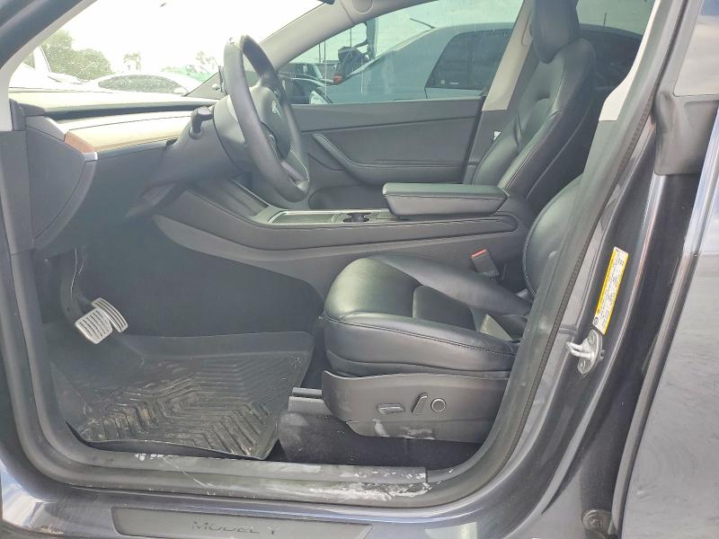 47750256 :رقم المزاد ، 5YJYGDEF9MF202006 vin ، 2021 Tesla Model Y مزاد بيع