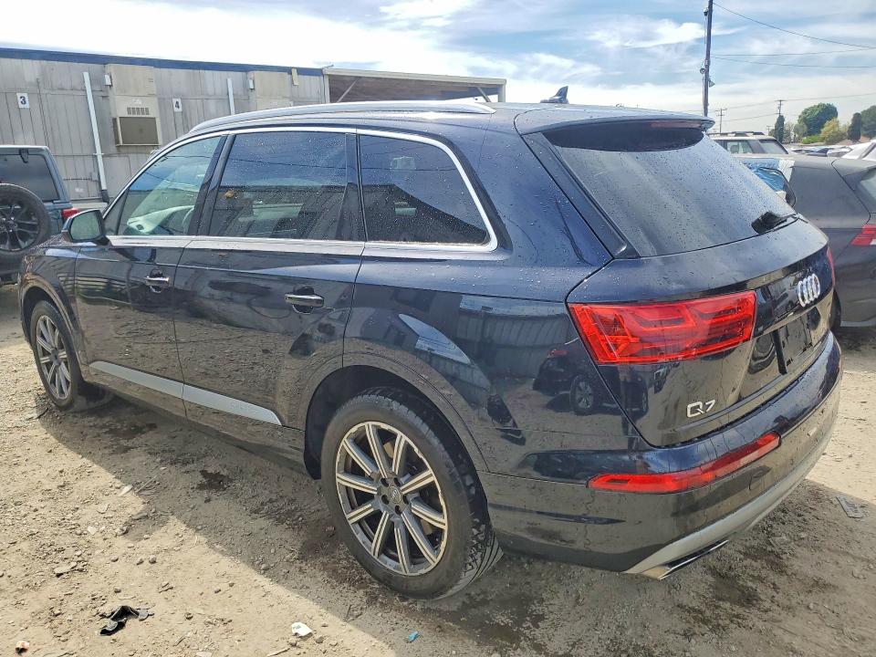 46171196 :رقم المزاد ، WA1LHAF74JD003827 vin ، 2018 Audi Q7 مزاد بيع