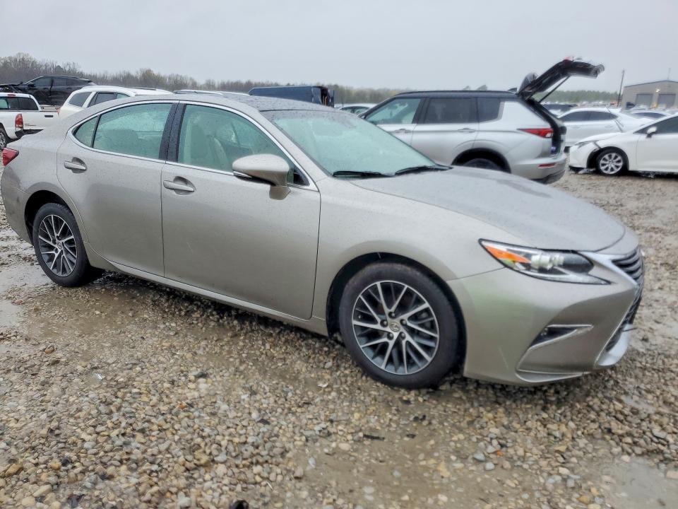 50090386 :رقم المزاد ، 58ABK1GG8HU055655 vin ، 2017 Lexus Es 350 مزاد بيع