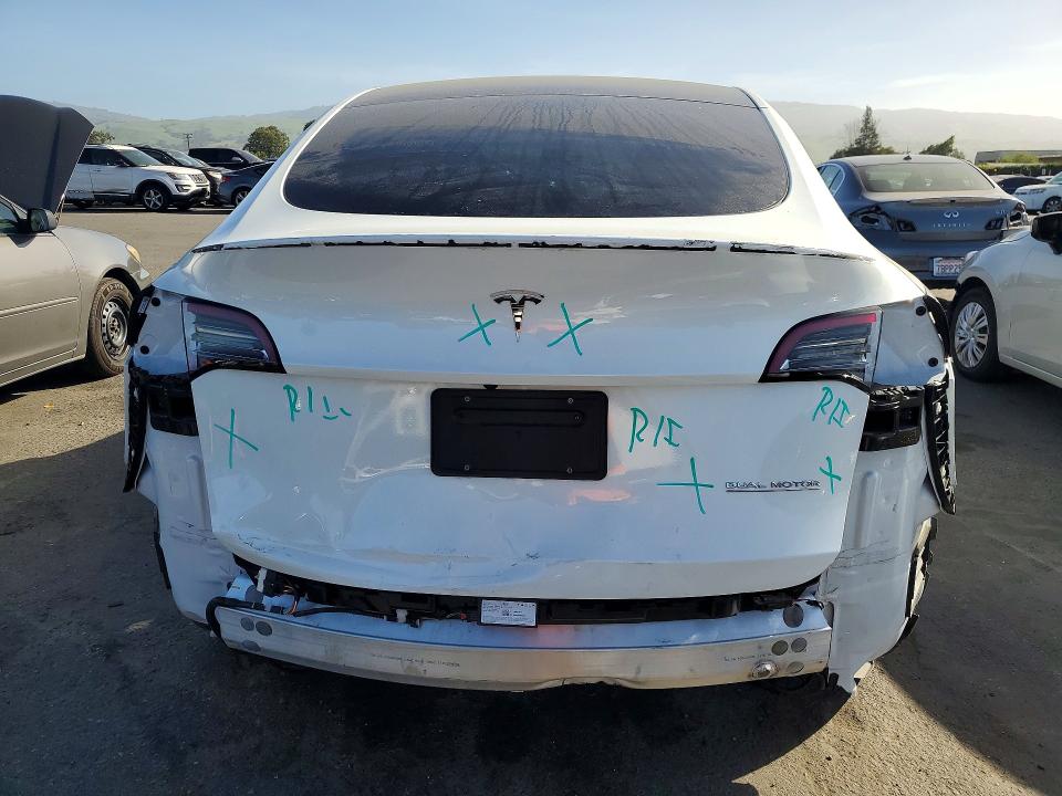 41612706 :رقم المزاد ، 7SAYGAEE4PF716245 vin ، 2023 Tesla Model Y مزاد بيع
