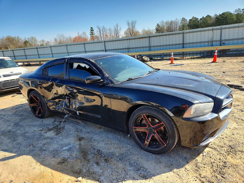 47098456 :رقم المزاد ، 2C3CDXBG4DH550215 vin ، 2013 Dodge Charger مزاد بيع