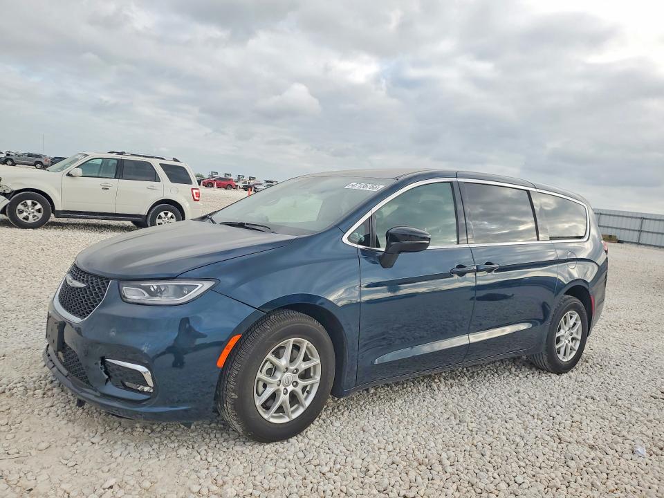 Auction sale of the 2025 Chrysler Pacifica, vin: 2C4RC1BG0SR608219, lot number: 47136766